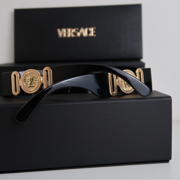 New Versace MEDUSA BIGGIE CAT-EYE SUNGLASSES main image 8